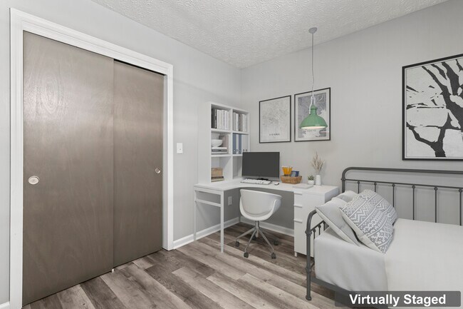 Bdrm #3 - 1638 Waterstone Ct