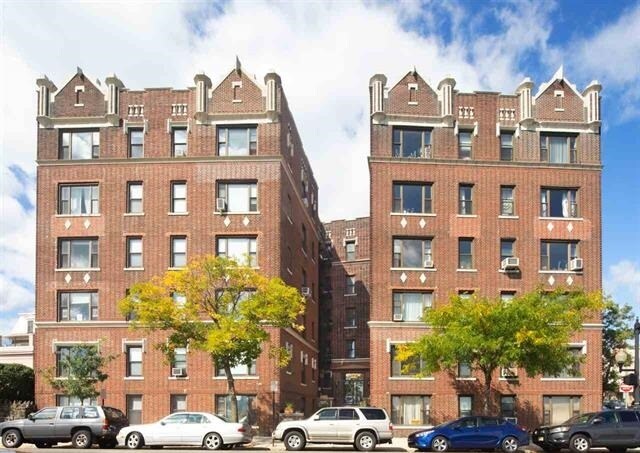 Building Photo - 1055 JFK Blvd E