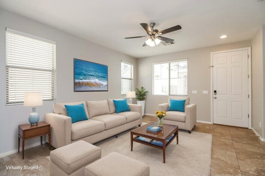 Building Photo - 92 E Catclaw St