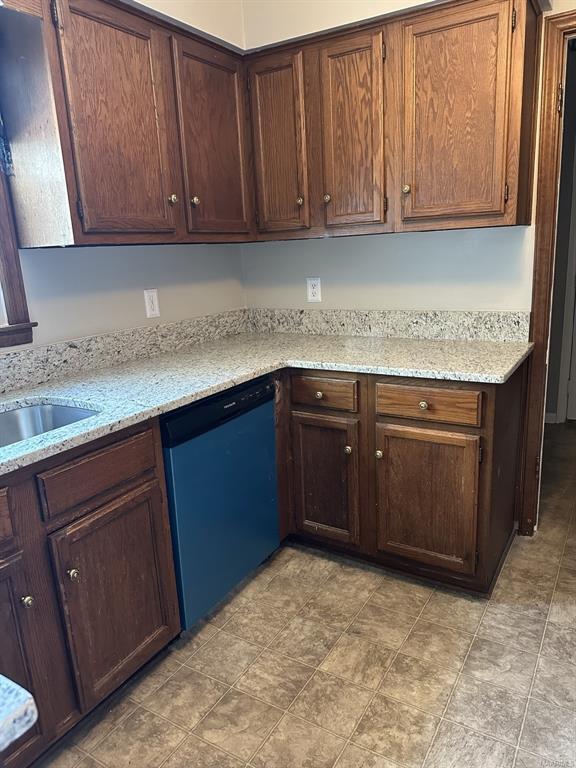Building Photo - 3828 Cedar Ave