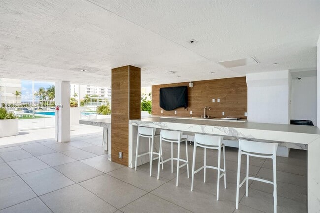 Building Photo - 770 Claughton Island Dr