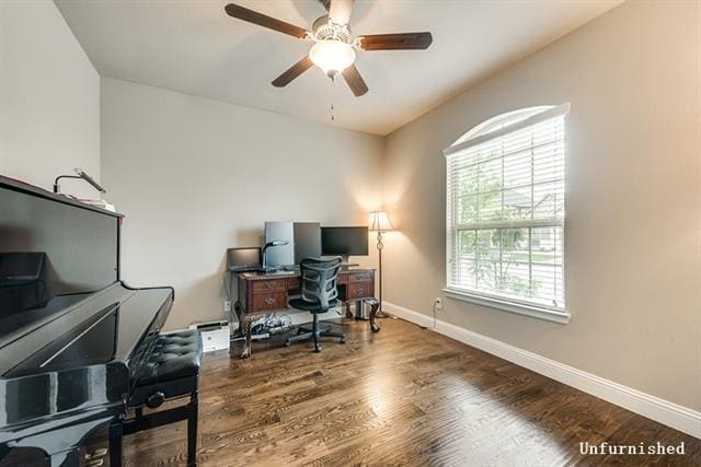 Building Photo - 17642 Pinyon Ln