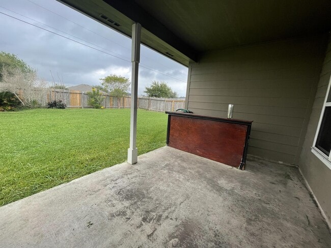 Building Photo - 3021 Las Brisas St