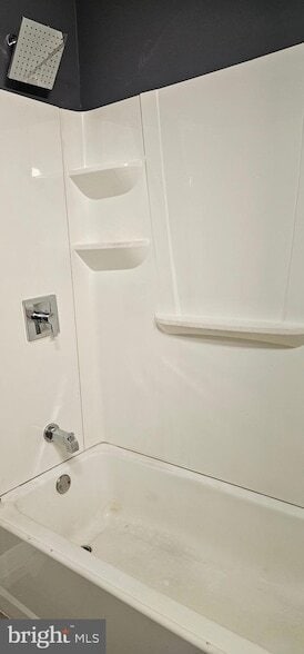 Building Photo - 1221 Poplar Grove St