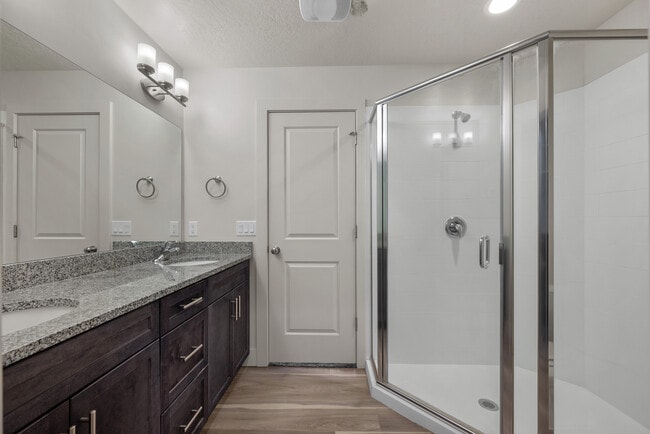 Building Photo - 1027 E 1060 S