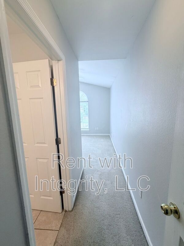 Building Photo - 1635 Corey Wood Cir