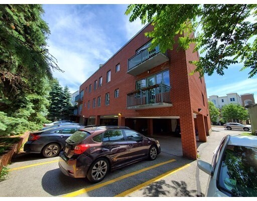 Building Photo - 2443 Massachusetts Ave