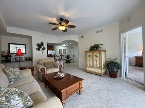 Building Photo - 12935 Violino Ln