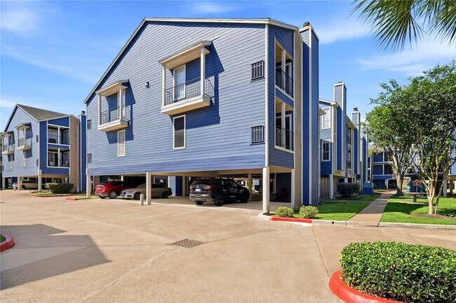 Building Photo - 18511 Egret Bay Blvd