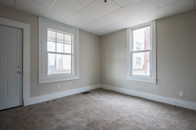 Building Photo - 116 Kennet Ct NW