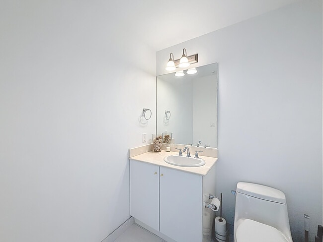 Building Photo - 450 N Federal Hwy