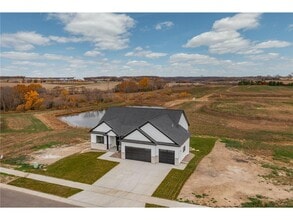 Building Photo - 301 Somerby Pkwy NE