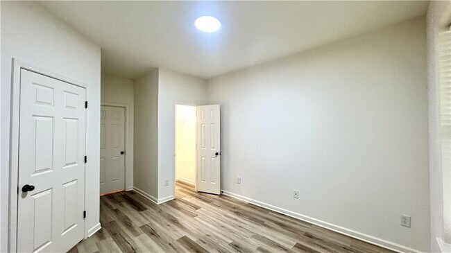Building Photo - 4363 Grove Field Park NW
