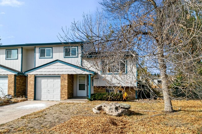 Building Photo - 1405 S Sierra Dr