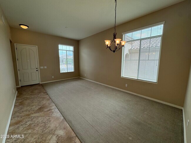 Building Photo - 4413 E Los Altos Dr