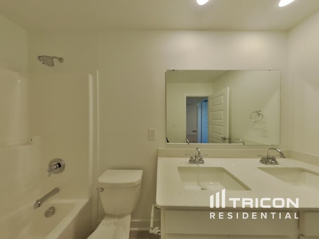 Building Photo - 11436 Hartwell St