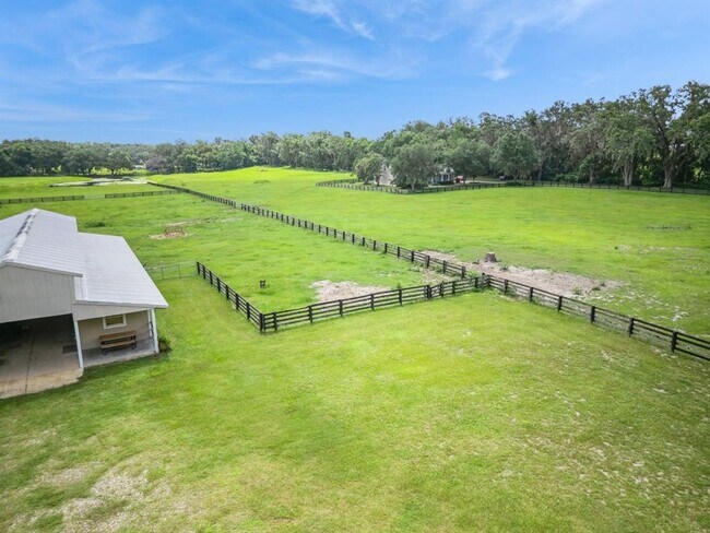 Building Photo - 35520 Timbertop Ln