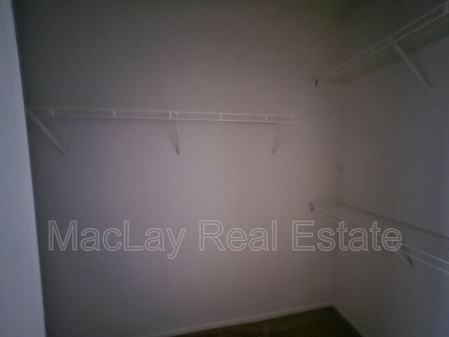 Building Photo - 16013 S Desert Foothills Pkwy