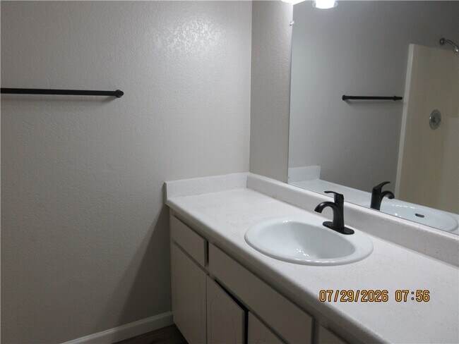 Building Photo - 1755 Gordon #5 Dr