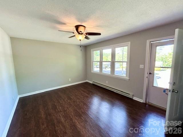 Building Photo - 3465 Smokehouse Ct