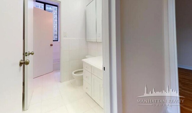 Building Photo - 2 bedroom in New York NY 10003