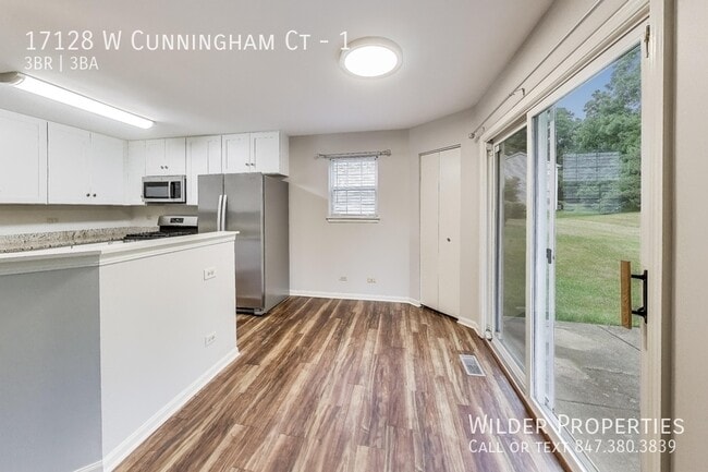Building Photo - 17128 W Cunningham Ct