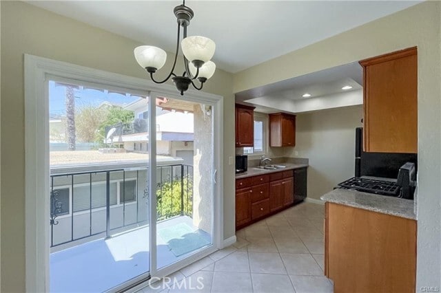 Building Photo - 236 W Escalones