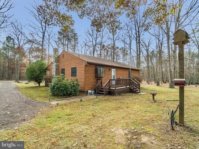 Building Photo - 26185 Independence Rd