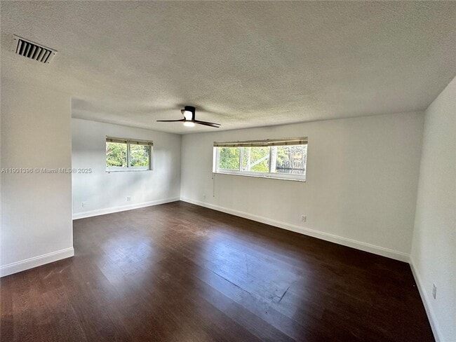 Building Photo - 4500 SW 42nd Terrace