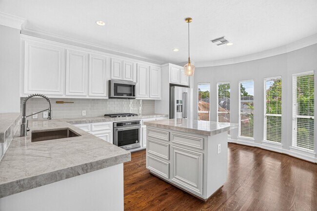 Building Photo - 4107 Woodhead St