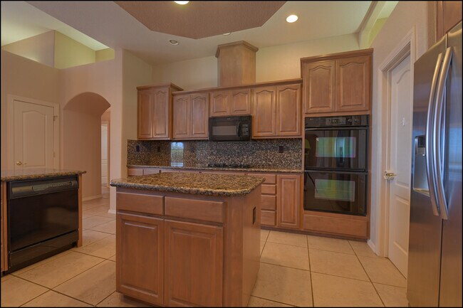 Building Photo - 1435 Cloud Ridge Dr