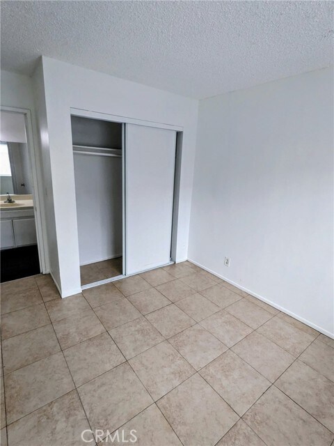 Building Photo - 1620 W 209th St