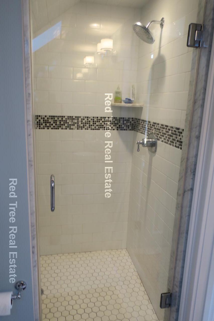 Building Photo - 279-281 Walnut St