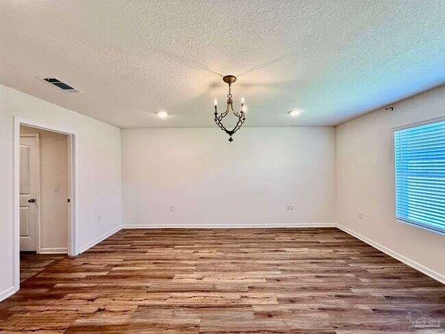 Building Photo - 6420 Churchill Cir