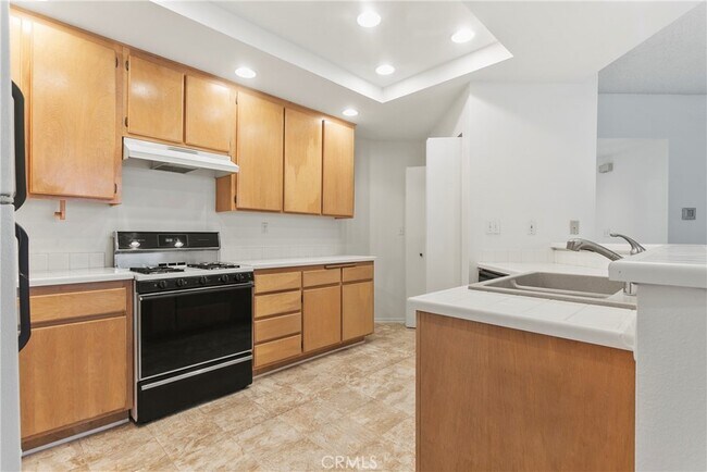 Building Photo - 10371 Garden Grove Blvd