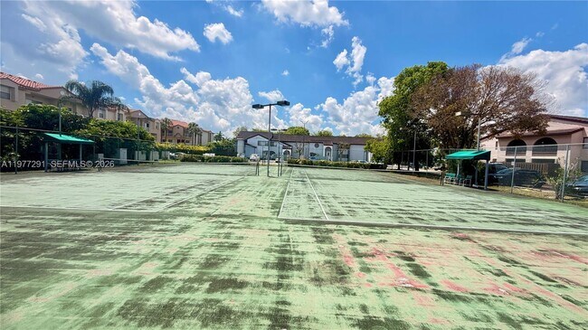 Building Photo - 8811 SW 123rd Ct