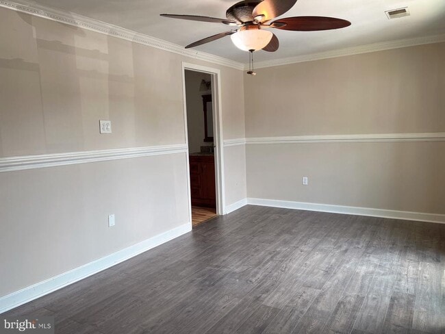 Building Photo - 118 Middle Point Ct