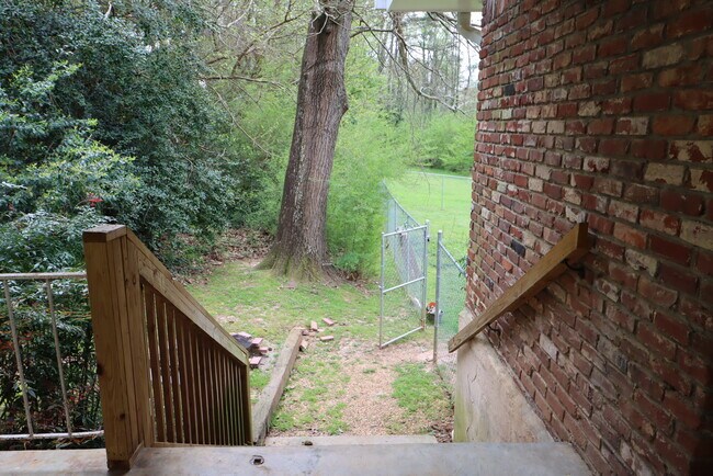 Building Photo - 2248 Tilson Cir