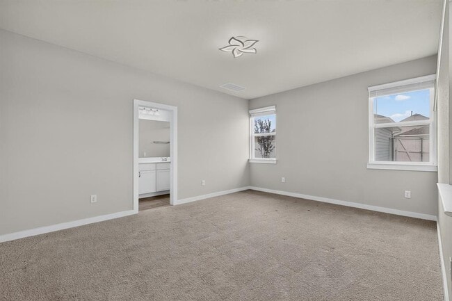 Building Photo - 116 Appleberry Ln