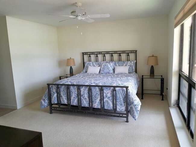 Building Photo - 326 Brackenwood Cir