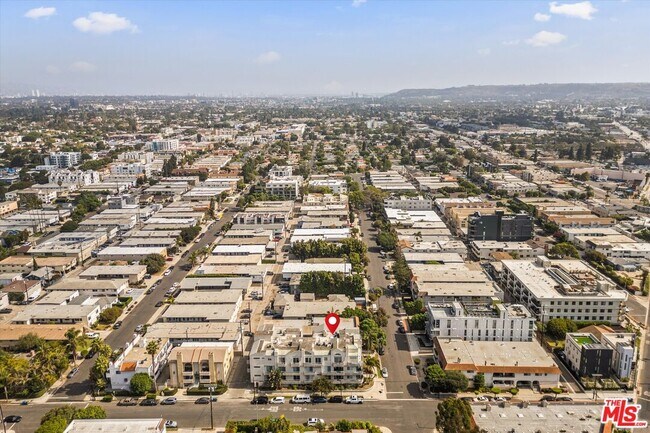 Building Photo - 12773 Caswell Ave