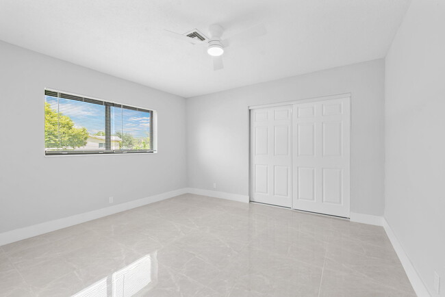 Building Photo - 3720 NW 110th Ave