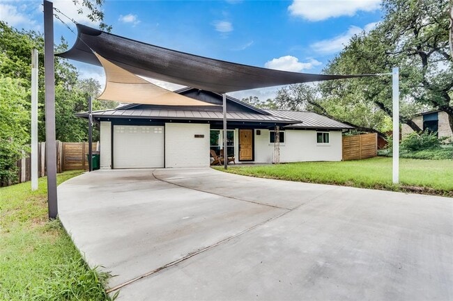 Building Photo - 3611 Winfield Cove