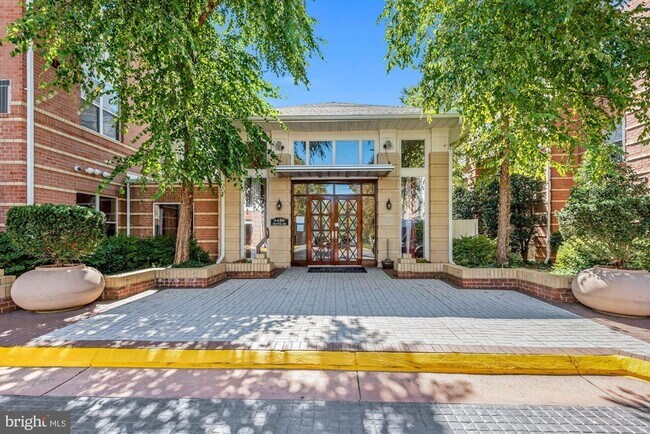 Building Photo - 2765 Centerboro Dr