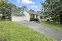 Building Photo - 9571 Basilwood Dr