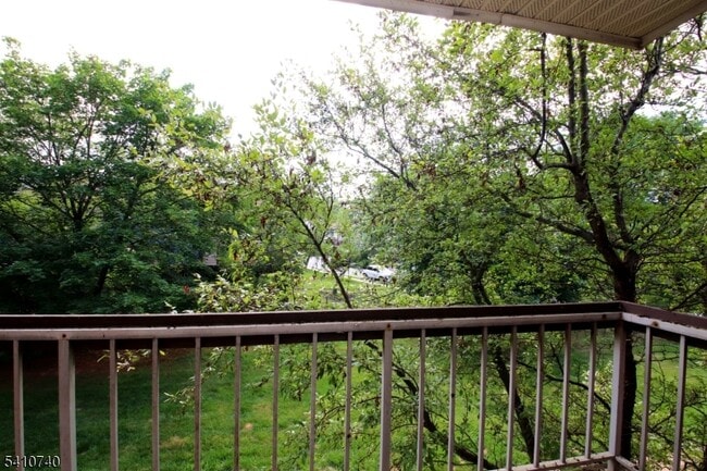 Building Photo - 515 Andria Ave