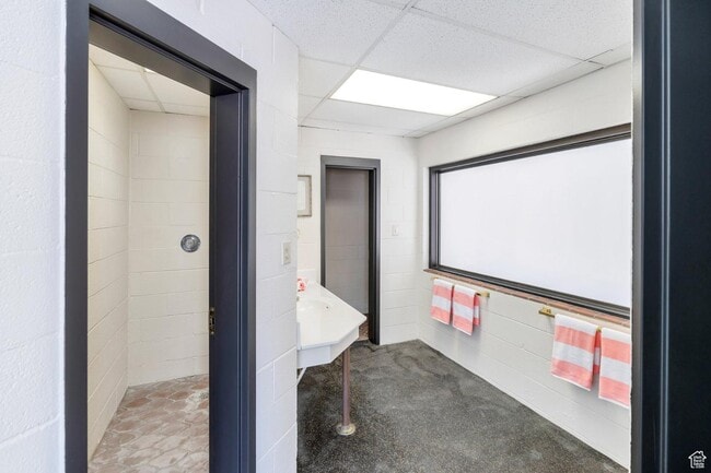 Building Photo - 881 S 635 W