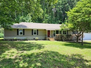 Building Photo - 3 Bedroom 2 bath Home in Stuart Heights