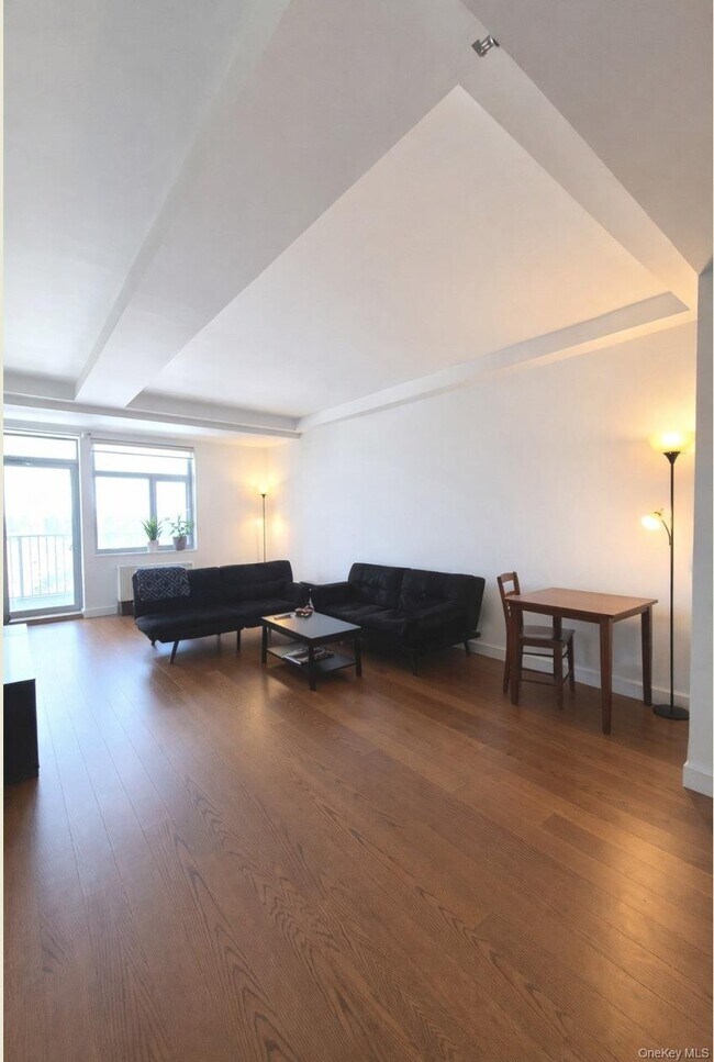 Building Photo - 40-22 College Point Blvd