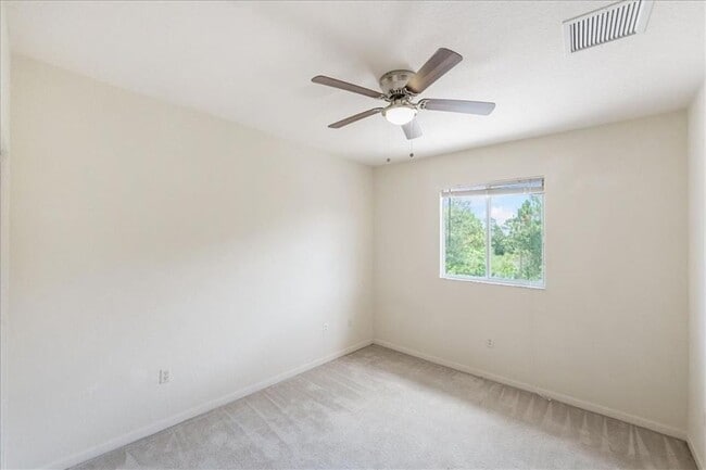 Building Photo - Gated Community in Vero Beach